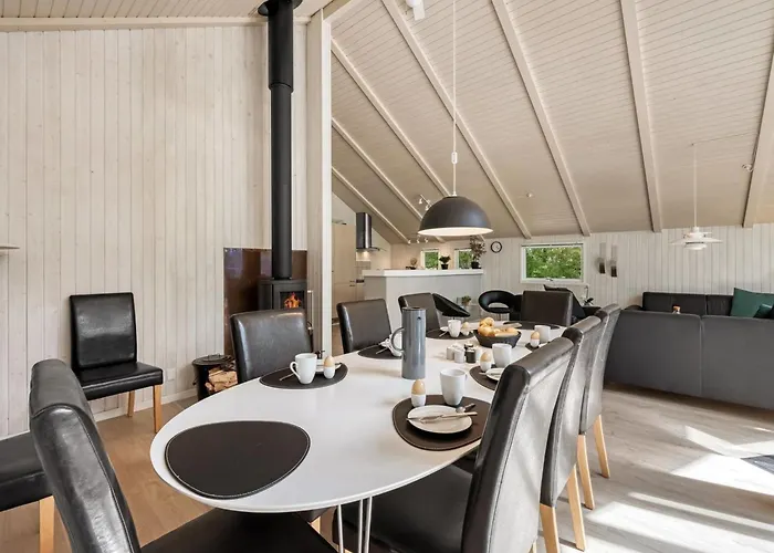 Akule - 10km From The Sea By Interhome